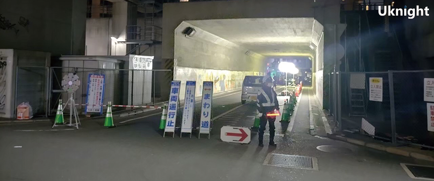 博多区内にて交通誘導警備業務を実施致しました。